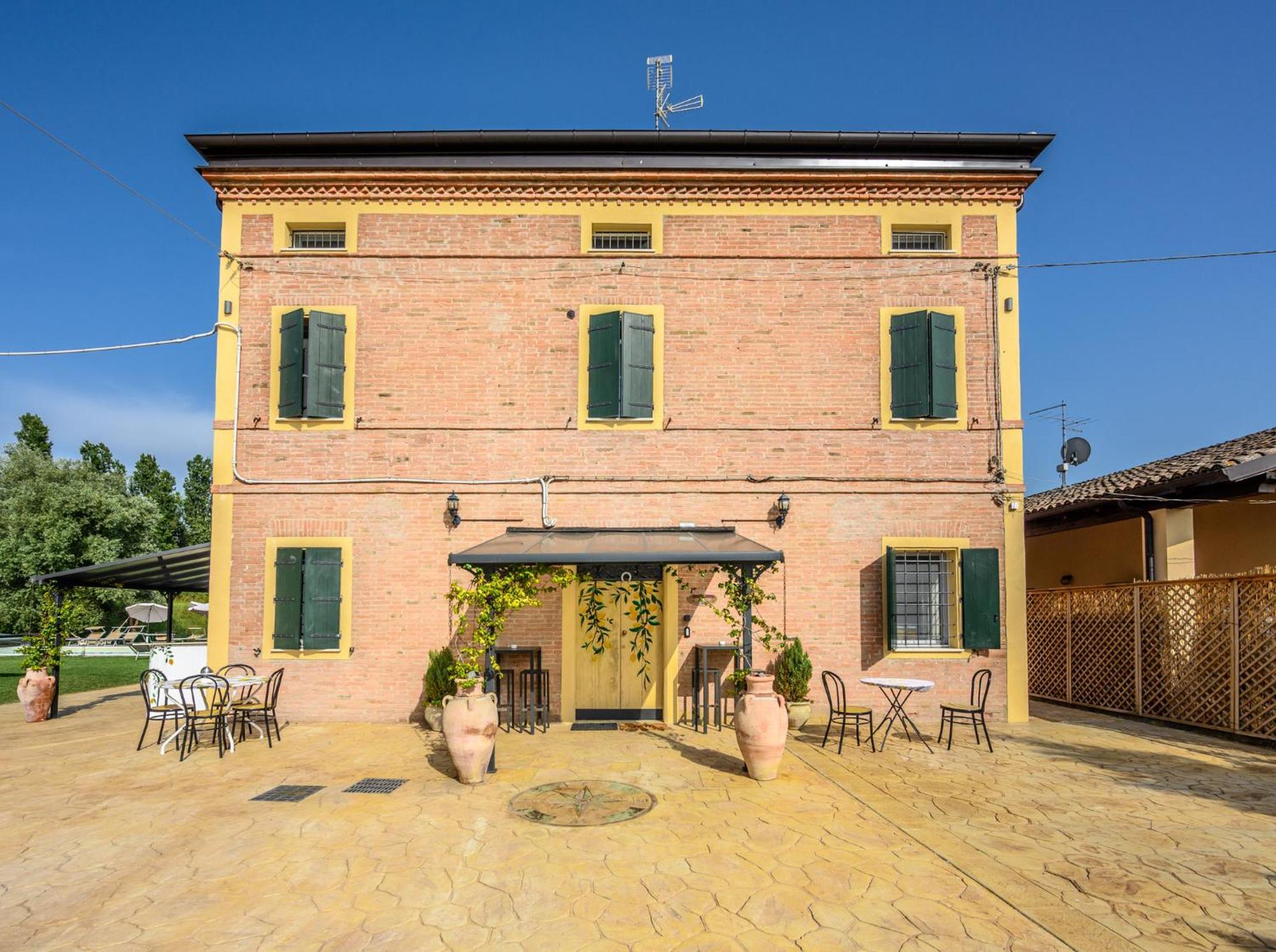 La Casa Di Valeria - Modena Bed & Breakfast Exterior foto